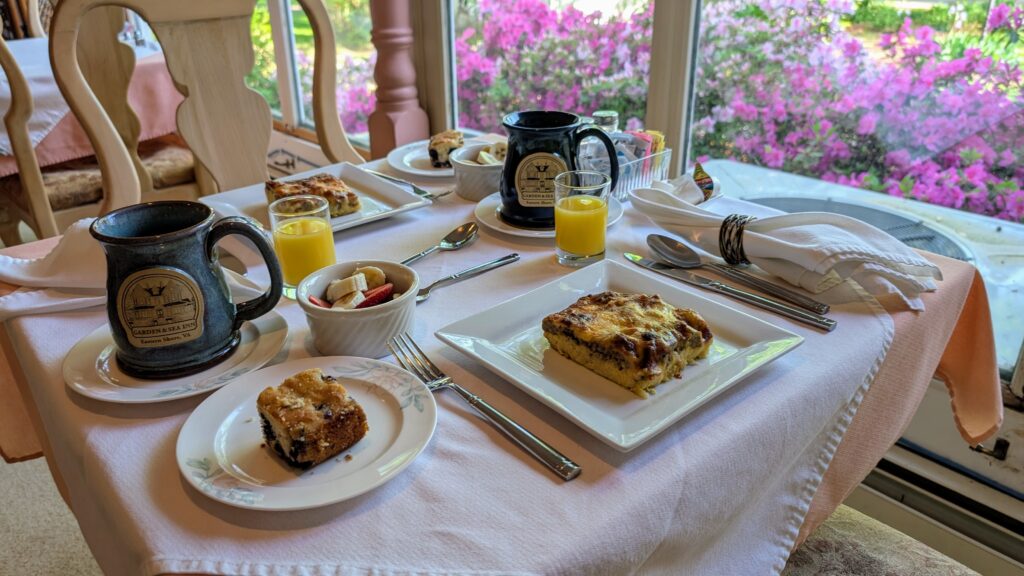 Breakfast at Garden and Sea Inn