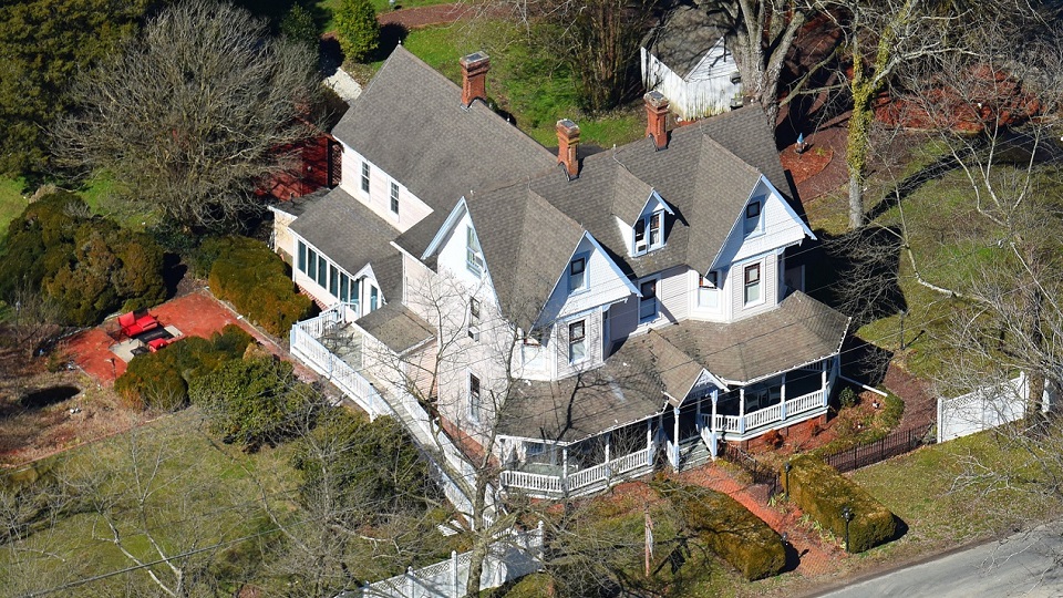 Aerial view of Garden and Sea Inn Victorian