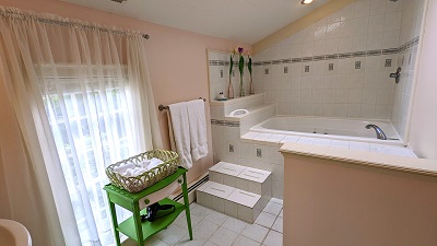 Chantilly Bathroom